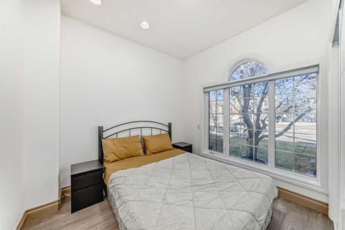29 Simcoe Gate Sw, Calgary, AB - Indoor Photo Showing Bedroom