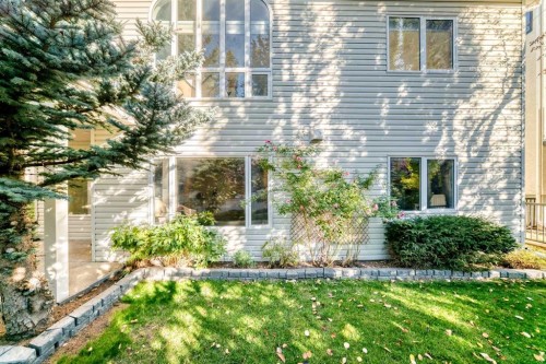 29 Simcoe Gate Sw, Calgary, AB - Outdoor