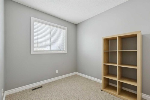 42 Hidden Hills Way Nw, Calgary, AB - Indoor