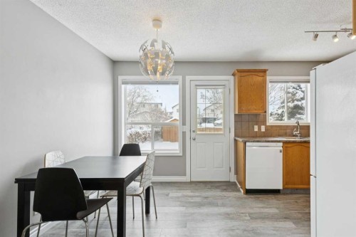 42 Hidden Hills Way Nw, Calgary, AB - Indoor Photo Showing Dining Room