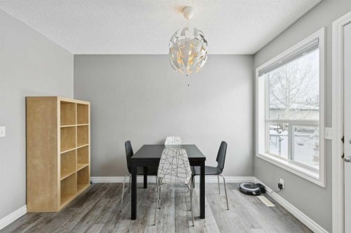 42 Hidden Hills Way Nw, Calgary, AB - Indoor Photo Showing Dining Room