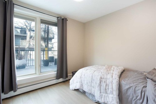 102-350 4 Avenue Ne, Calgary, AB - Indoor Photo Showing Bedroom