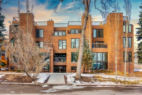 102-350 4 Avenue Ne, Calgary, AB - Outdoor