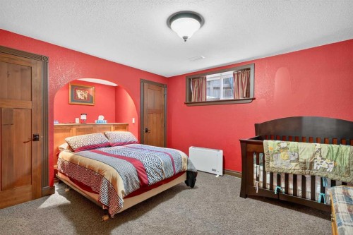 125 Copeland Close, Langdon, AB - Indoor Photo Showing Bedroom