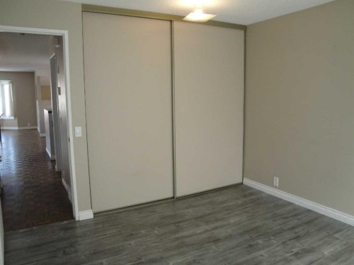 88 Abingdon Court Ne, Calgary, AB - Indoor Photo Showing Other Room