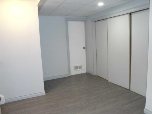 88 Abingdon Court Ne, Calgary, AB - Indoor Photo Showing Other Room