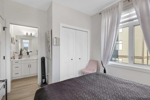 116-10 Sage Hill Walk Nw, Calgary, AB - Indoor Photo Showing Bedroom