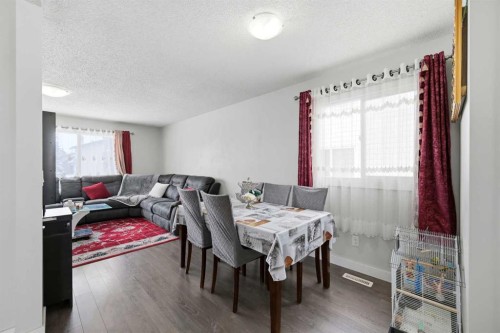 6011 Temple Drive Ne, Calgary, AB - Indoor Photo Showing Other Room