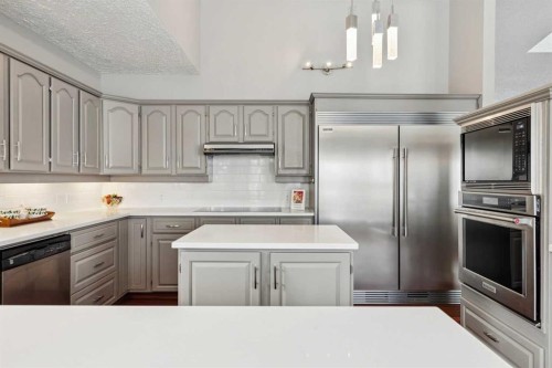 231 Scimitar Bay Nw, Calgary, AB - Indoor Photo Showing Kitchen With Upgraded Kitchen