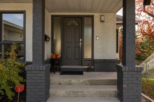 231 Scimitar Bay Nw, Calgary, AB - Outdoor With Exterior