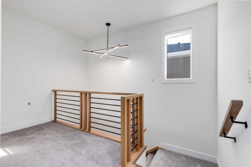 2520 Cochrane Road Nw, Calgary, AB - Indoor Photo Showing Other Room