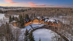 31067 Woodland Heights  Rural Rocky View County, AB T3R 1C6