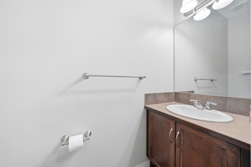 99 Sage Valley Park Nw, Calgary, AB - Indoor Photo Showing Bathroom