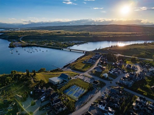 407 Cottageclub Grove, Rural Rocky View County, AB 