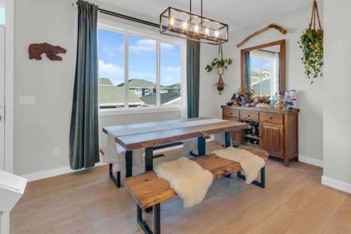 374 Sundown Road, Cochrane, AB - Indoor Photo Showing Other Room