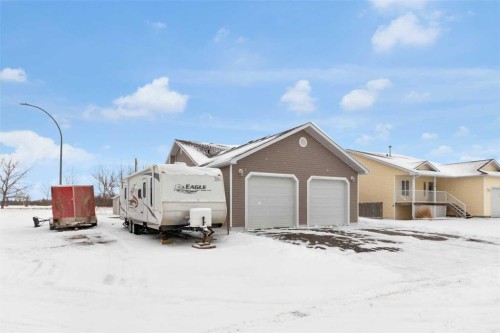 924 Heritage Estates Drive, Acme, AB - Outdoor