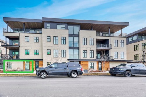 302-105 Lebel Crescent Nw, Calgary, AB - Outdoor With Balcony With Facade