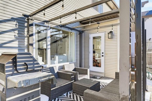 29 Cougarstone Manor Sw, Calgary, AB - Outdoor