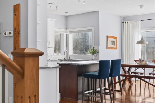 29 Cougarstone Manor Sw, Calgary, AB - Indoor