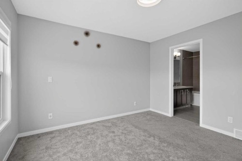 953 West Lakeview Drive, Chestermere, AB - Indoor Photo Showing Other Room