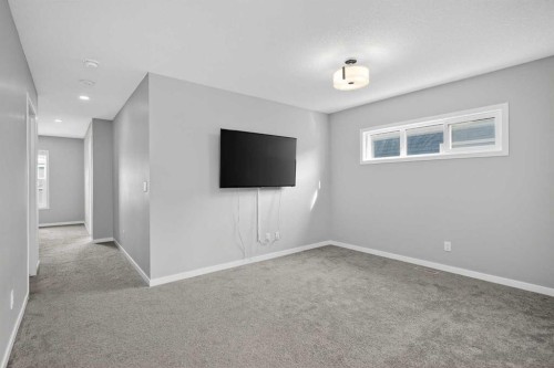 953 West Lakeview Drive, Chestermere, AB - Indoor Photo Showing Other Room