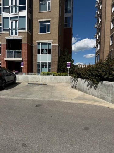 701-16 Varsity Estates Circle Nw, Calgary, AB - Outdoor With Balcony