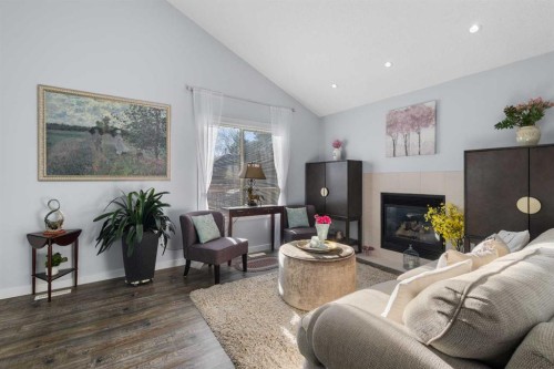 405 Highwood Village Place Nw, High River, AB 