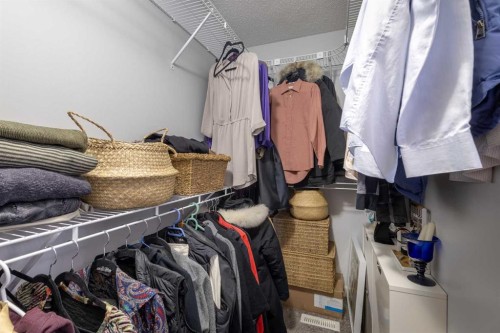 405 Highwood Village Place Nw, High River, AB 