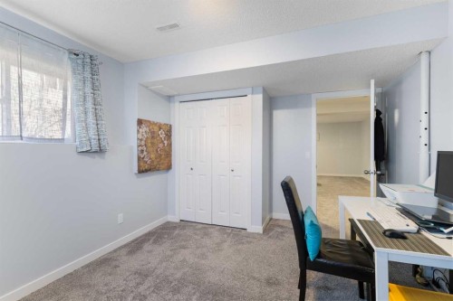 405 Highwood Village Place Nw, High River, AB 