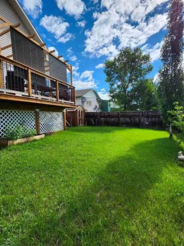 405 Highwood Village Place Nw, High River, AB 