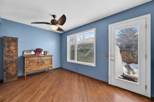 52 Riverwood Circle Se, Calgary, AB - Indoor Photo Showing Other Room