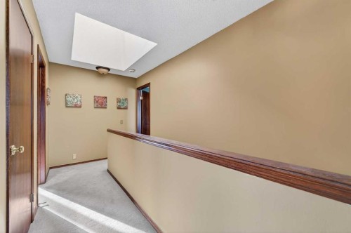 52 Riverwood Circle Se, Calgary, AB - Indoor Photo Showing Other Room