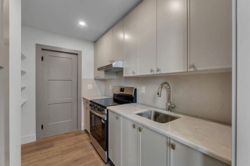 2044 Waterbury Road, Chestermere, AB - Indoor Photo Showing Kitchen