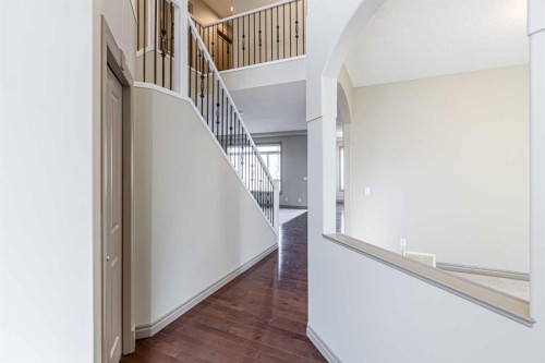 67 Evergreen Row Sw, Calgary, AB - Indoor Photo Showing Other Room