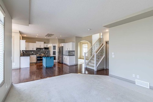 67 Evergreen Row Sw, Calgary, AB - Indoor Photo Showing Other Room