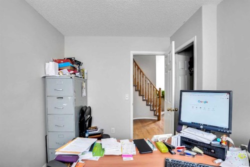 69 Coral Springs Park Ne, Calgary, AB - Indoor Photo Showing Bedroom