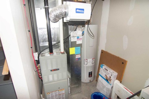 286 Promenade Way Se, Calgary, AB - Indoor Photo Showing Basement