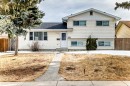 532 Rundleridge Drive Ne, Calgary, AB  - Outdoor 