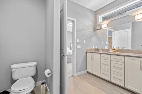 279 Chaparral Valley Way Se, Calgary, AB - Indoor Photo Showing Bathroom