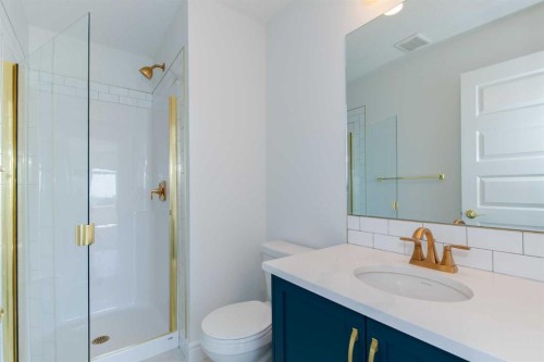 209-414 Seton Passage Se, Calgary, AB - Indoor Photo Showing Bathroom