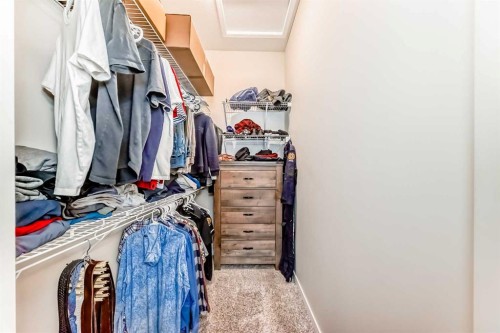 146 Highview Gate Se, Airdrie, AB - Indoor With Storage