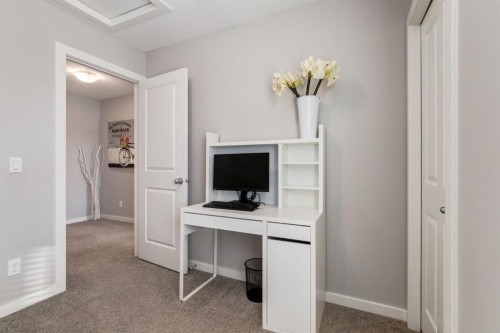 1217 Legacy Circle Se, Calgary, AB - Indoor