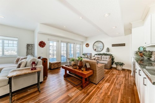 44 Riviera Way, Cochrane, AB - Indoor Photo Showing Other Room