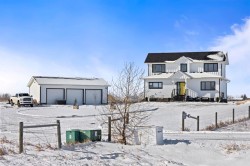 48229 365 Avenue EAST Rural Foothills County, AB T1S 5W8