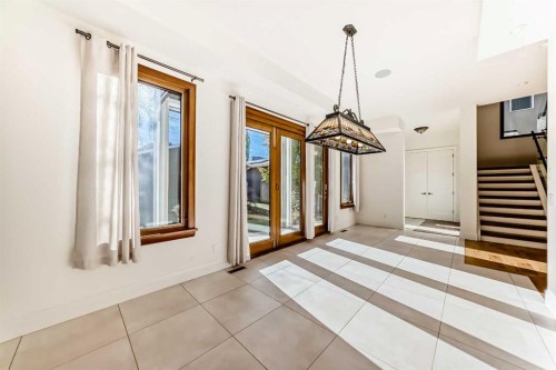 2323 3 Avenue Nw, Calgary, AB - Indoor Photo Showing Other Room