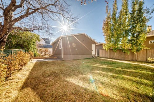 2323 3 Avenue Nw, Calgary, AB - Outdoor