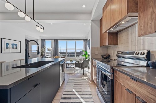 61 Keystone Creek Terrace, Calgary, AB - Indoor Photo Showing Kitchen With Upgraded Kitchen