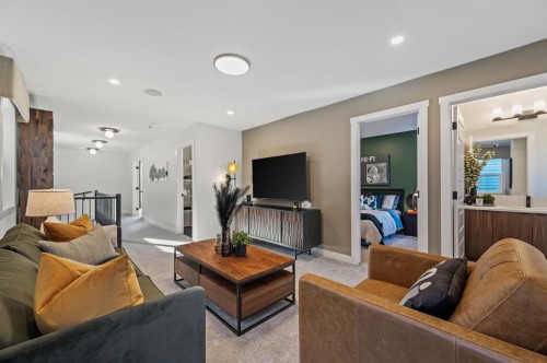 61 Keystone Creek Terrace, Calgary, AB - Indoor Photo Showing Living Room