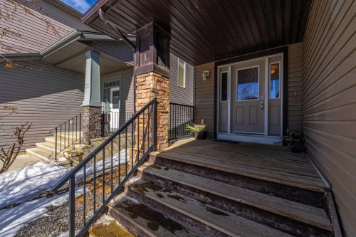 32 Evanspark Circle Nw, Calgary, AB - Outdoor