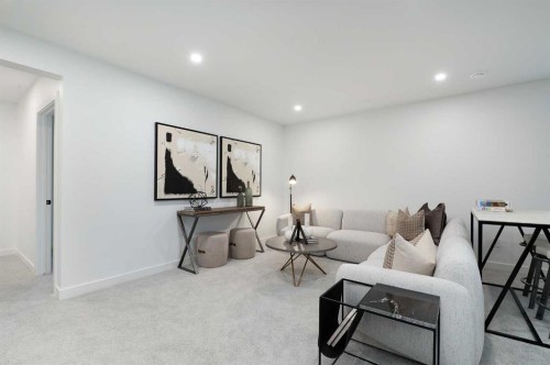 517 28 Avenue Nw, Calgary, AB - Indoor